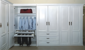 Z07#  Closet